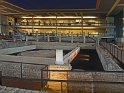 Sur les 2 niveaux de la mézanine (au fond sur la photo) du bâtiment construit par Jean Nouvel sont présentés différents objets qui proviennent de Vesunna ou d'autres sites périgourdins. L'originalités des collections vient de l'approche muséographique retenue axée sur la vie quotidienne des habitants de l'époque. 